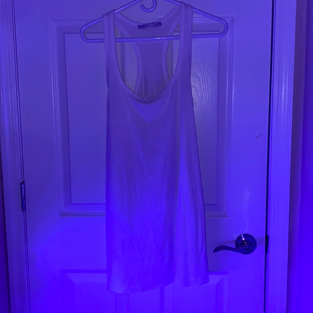 size: m brand: twenty color: white